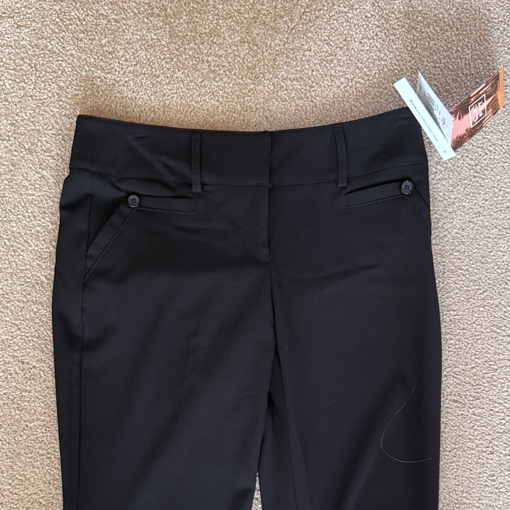 NWT LA FIT Semi flare Black Dress Pants